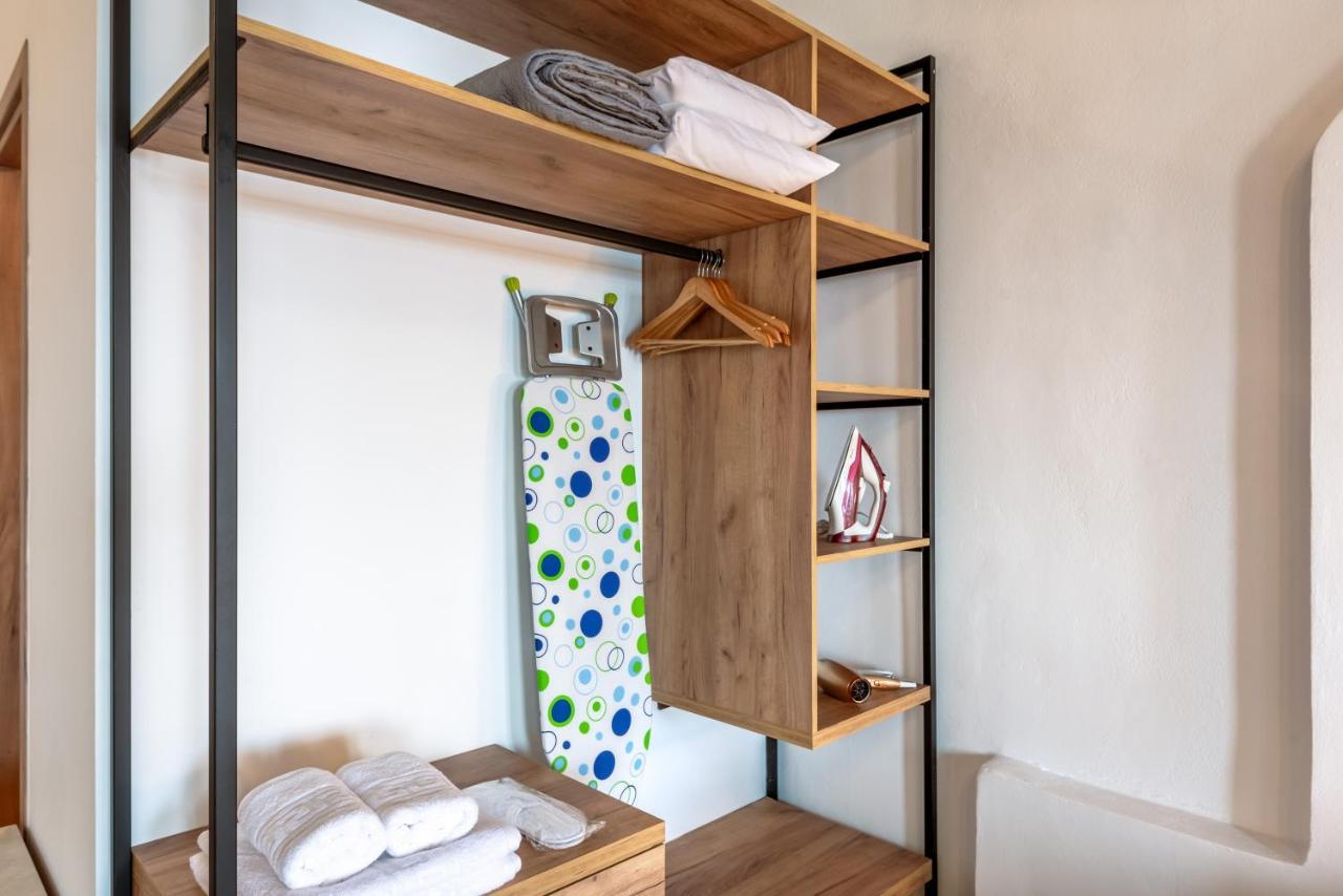 Superb Apartments Kriaras Sea View In Sfakia Khóra Sfakíon Dış mekan fotoğraf