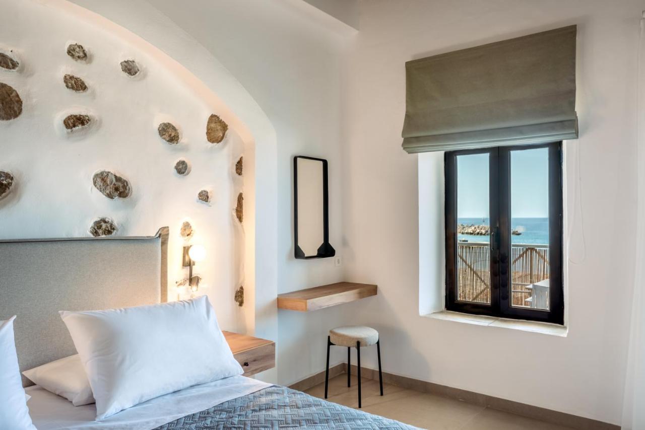 Superb Apartments Kriaras Sea View In Sfakia Khóra Sfakíon Dış mekan fotoğraf