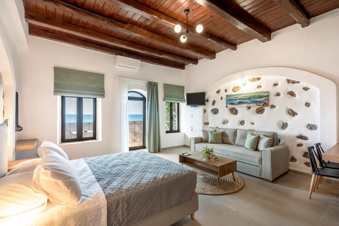 Superb Apartments Kriaras Sea View In Sfakia Khóra Sfakíon Dış mekan fotoğraf